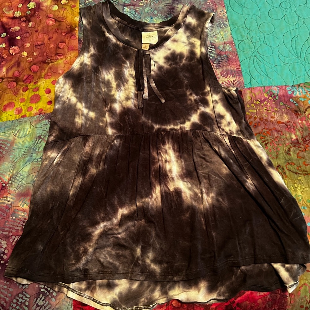 Knox Rose black and white tie dye tank top